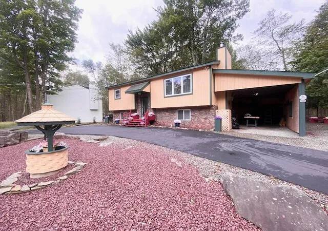 Photo 1 of Single family home for sale at 1293 Winding Way, Tobyhanna, PA 18466 | MLS# PM-133361 | Listing updated on 2025-08-12