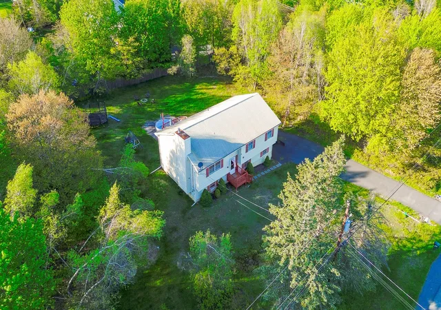 Photo 1 of Sale Pending at 2083 Sun Valley Dr, Blakeslee, PA 18610 | MLS# PM-133445 | Listing updated on 2025-10-31
