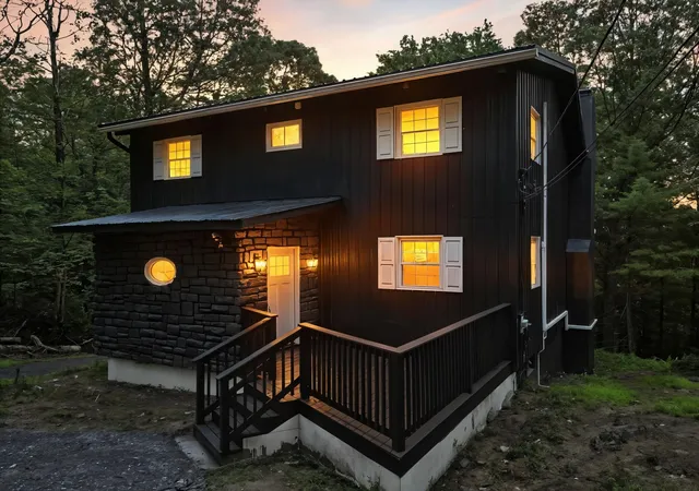 Photo 2 of Single family home for sale at 16 Norman Dr, East Stroudsburg, PA 18302 | MLS# PM-133589 | Listing updated on 2025-09-15