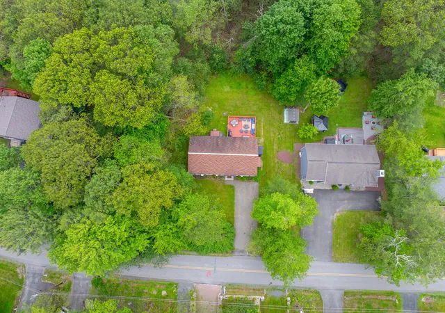 Photo 4 of Single family home for sale at 6146 Horatio Rd, Tobyhanna, PA 18466 | MLS# PM-133541 | Listing updated on 2025-07-02