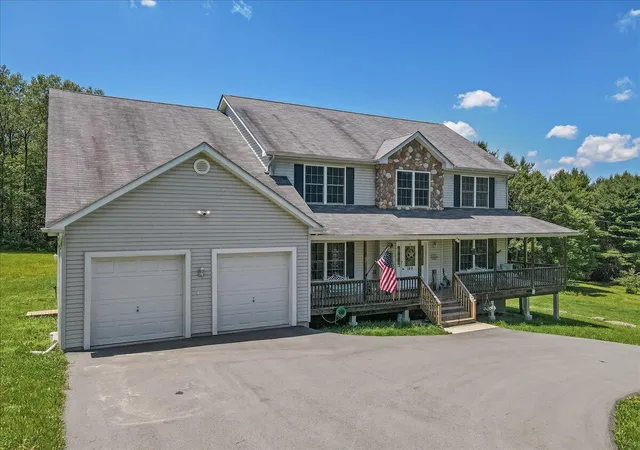 Photo 5 of Single family home for sale at 169 Roberts Rd, Starlight, PA 18461 | MLS# PM-133682 | Listing updated on 2025-07-09