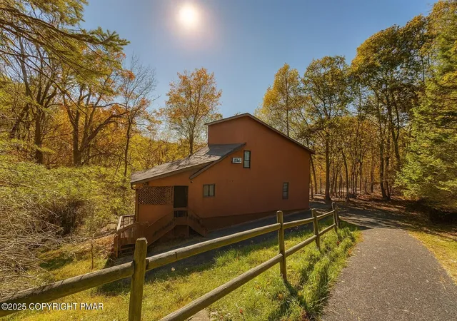 Photo 1 of Single family home for sale at 251 Brentwood, Bushkill, PA 18324 | MLS# PM-133667 | Listing updated on 2025-12-29