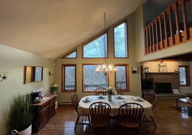 Photo 3 of Single family home for sale at 251 Brentwood, Bushkill, PA 18324 | MLS# PM-133667 | Listing updated on 2025-12-29