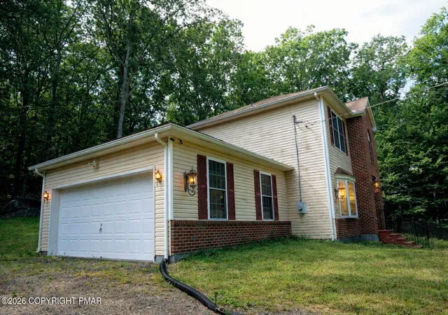 Photo 2 of Single family home for sale at 6251 Decker Rd, Bushkill, PA 18324 | MLS# PM-133705 | Listing updated on 2026-04-16