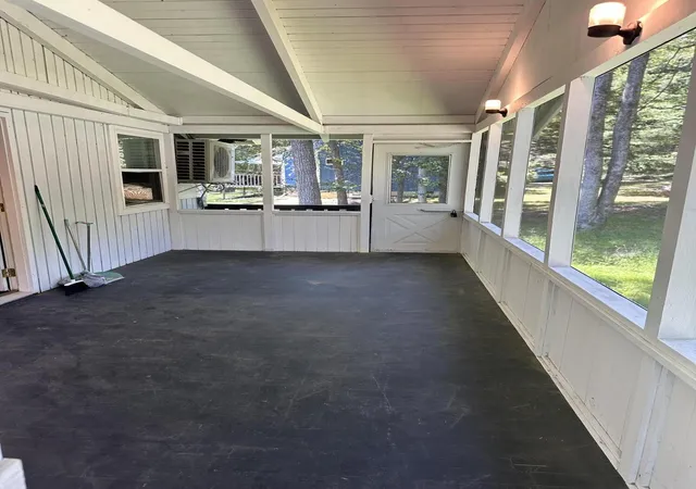 Photo 5 of Single family home for sale at 4932 Pine Ridge Dr W, Bushkill, PA 18324 | MLS# PM-133979 | Listing updated on 2025-11-24