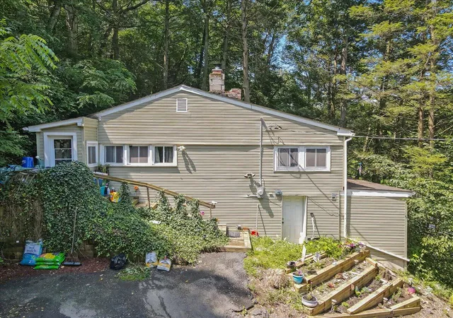 2nd image of 6680 Haasadahl Rd, Allentown, PA 18106 | MLS# PM-133870