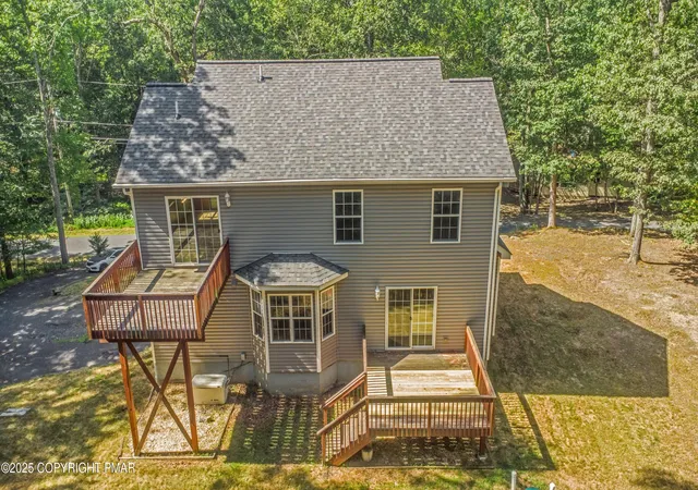 Photo 2 of Single family home for sale at 2117 Owl Pass, Bushkill, PA 18324 | MLS# PM-135088 | Listing updated on 2025-12-05