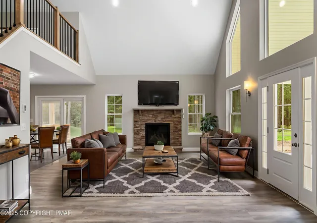 Photo 3 of Single family home for sale at 21 Wilde Gln, Albrightsville, PA 18210 | MLS# PM-133915 | Listing updated on 2025-10-27