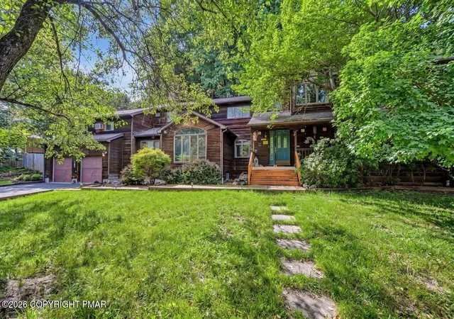 3rd image of 236 Secor Ave St, East Stroudsburg, PA 18301 | MLS# PM-133965
