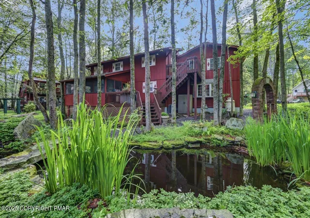 Photo 3 of Single family home for sale at 239 Tepee Dr, Pocono Lake, PA 18347 | MLS# PM-134146 | Listing updated on 2025-10-01