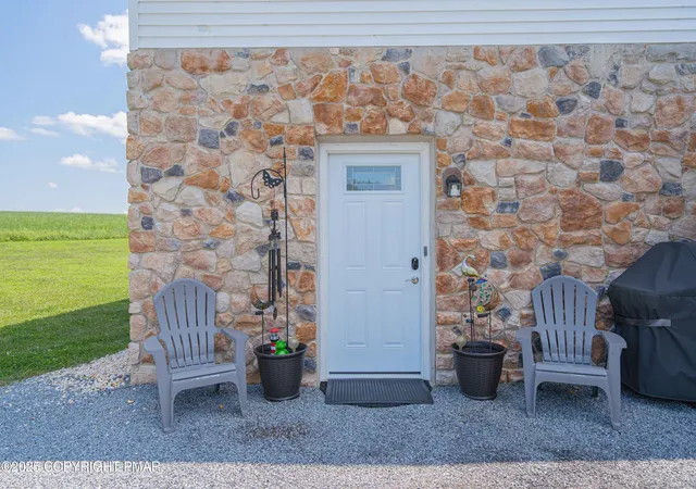 Listing Photo 5 - Condo for sale in building located at 2609 Municipal Rd, LEHIGHTON, PA 18235