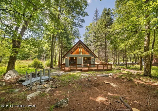 Photo 4 of Single family home for sale at 2321 Locust Ridge Rd, Pocono Lake, PA 18347 | MLS# PM-135421 | Listing updated on 2025-09-08