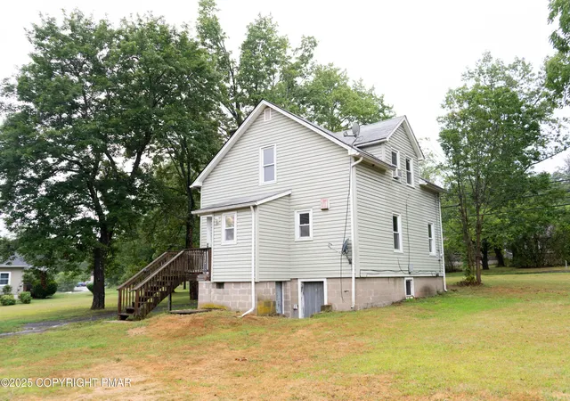 Photo 2 of Single family home for sale at 2256 Route 715, Stroudsburg, PA 18360 | MLS# PM-135024 | Listing updated on 2025-09-29