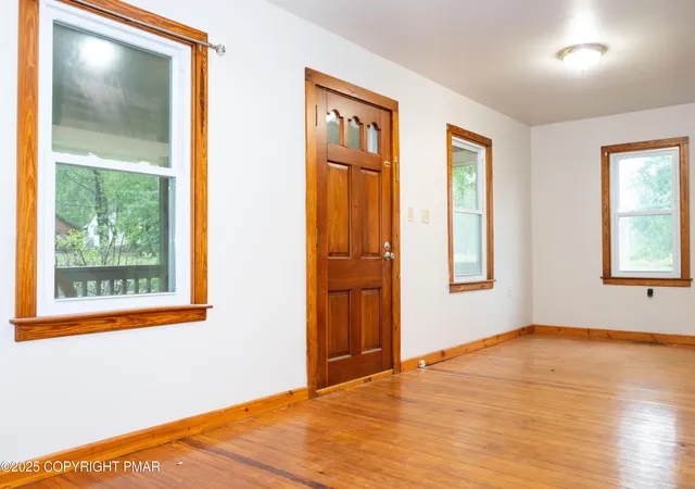 Photo 4 of Single family home for sale at 2256 Route 715, Stroudsburg, PA 18360 | MLS# PM-135024 | Listing updated on 2025-09-29