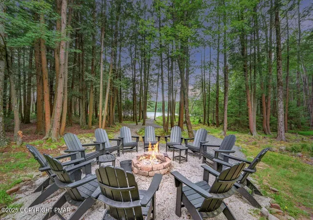 4th image of 238 King Arthur Rd, Pocono Lake, PA 18347 | MLS# PM-134595