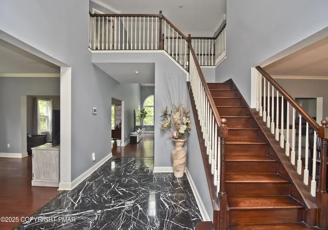 Photo 3 of Single family home for sale at 387 Shawnee Valley Dr, East Stroudsburg, PA 18302 | MLS# PM-134605 | Listing updated on 2026-06-02