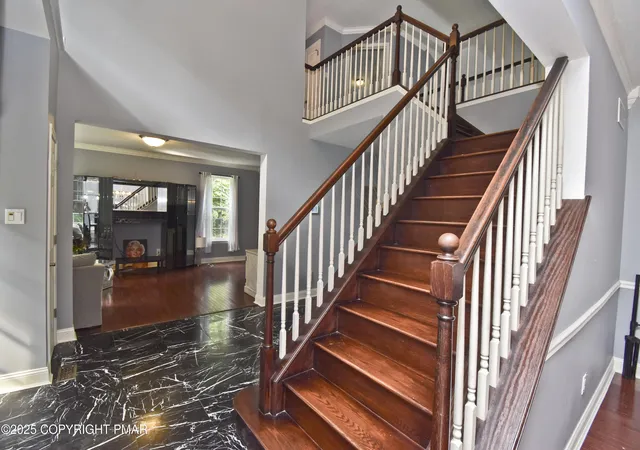 Photo 3 of Single family home for sale at 387 Shawnee Valley Dr, East Stroudsburg, PA 18302 | MLS# PM-134605 | Listing updated on 2026-06-02