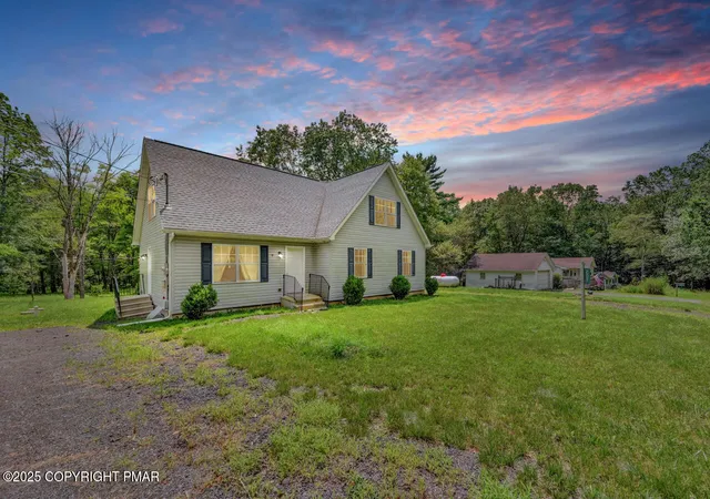 Photo 1 of Single family home for sale at 207 Game Ln, Blakeslee, PA 18610 | MLS# PM-134592 | Listing updated on 2025-08-07