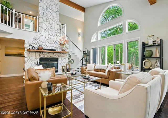 Photo 3 of Single family home for sale at 202 Remuda Dr, Hawley, PA 18428 | MLS# PM-134673 | Listing updated on 2025-12-01