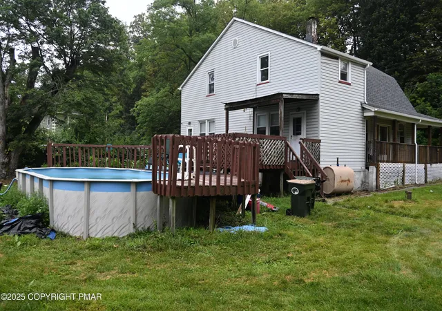 Photo 3 of Single family home for sale at 2215 Pennsylvania Avenue, Bangor, PA 18013 | MLS# PM-134841 | Listing updated on 2025-11-06