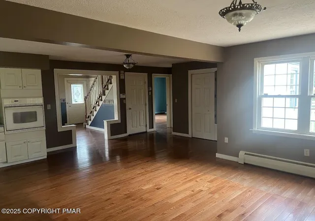 Photo 11 of Single family home for sale at 2917 Long Pond Rd, Long Pond, PA 18334 | MLS# PM-134882 | Listing updated on 2025-09-05