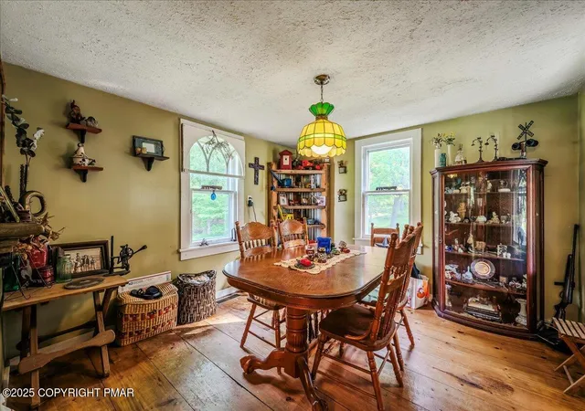 Photo 4 of Single family home for sale at 144 Frutchey Dr, East Stroudsburg, PA 18302 | MLS# PM-134933 | Listing updated on 2025-11-18