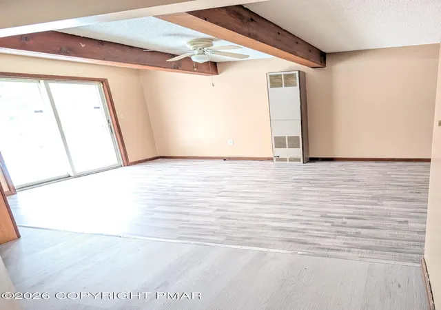 Photo 4 of Single family home for sale at 715 Country Pl Dr, Tobyhanna, PA 18466 | MLS# PM-139192 | Listing updated on 2026-06-08