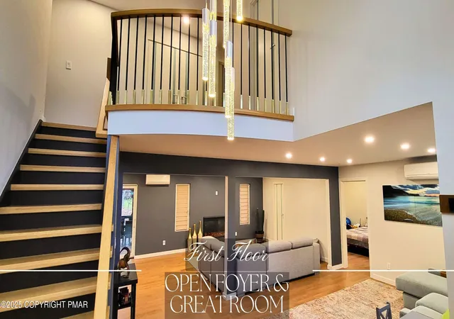 Photo 2 of Single family home for sale at 2226 Bedford Ct, Bushkill, PA 18324 | MLS# PM-137209 | Listing updated on 2026-03-23