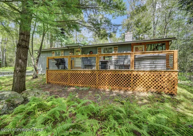 2nd image of 2300 Hillcrest Dr, Pocono Pines, PA 18350 | MLS# PM-135334