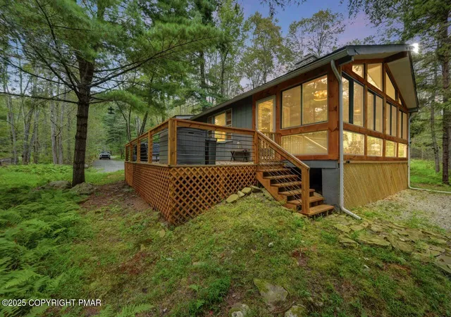 37th image of 2300 Hillcrest Dr, Pocono Pines, PA 18350 | MLS# PM-135334