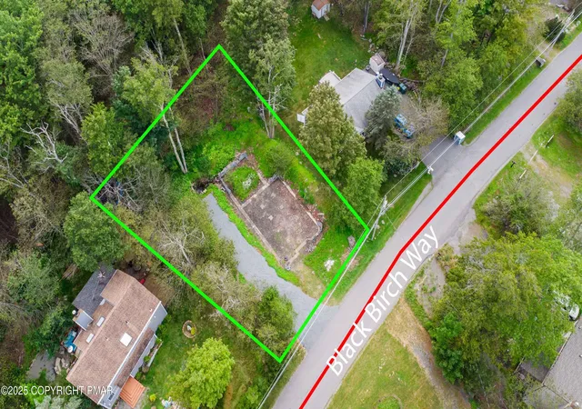 Photo 2 of Sale Pending at 1523 Black Birch Way, Tobyhanna, PA 18466 | MLS# PM-135226 | Listing updated on 2026-03-11
