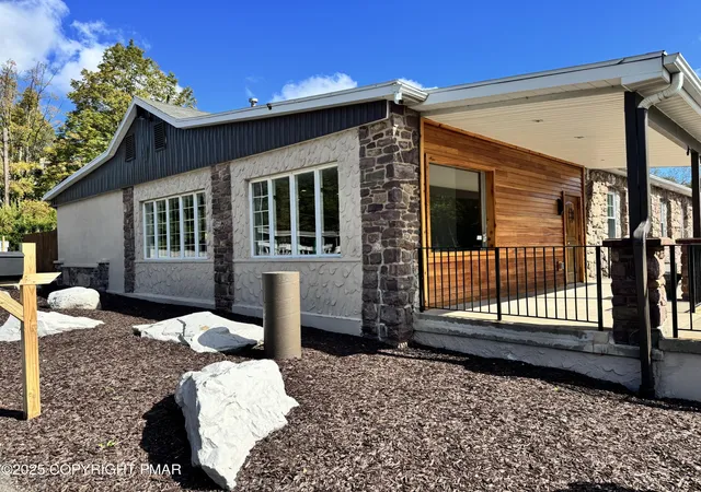 Photo 1 of Single family home for sale at 3884 Route 115, Blakeslee, PA 18610 | MLS# PM-135402 | Listing updated on 2025-09-09