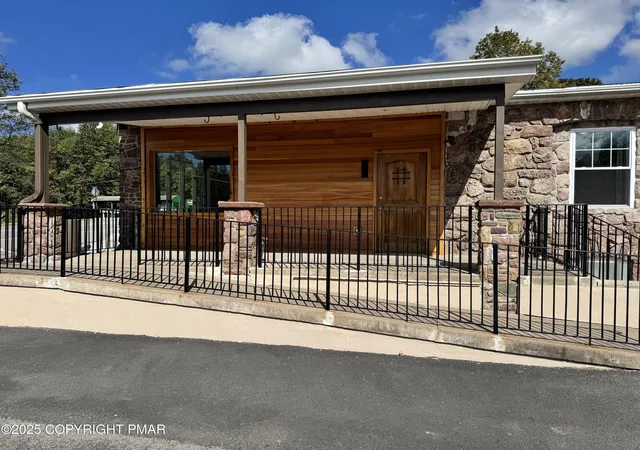 Photo 2 of Single family home for sale at 3884 Route 115, Blakeslee, PA 18610 | MLS# PM-135402 | Listing updated on 2025-09-09