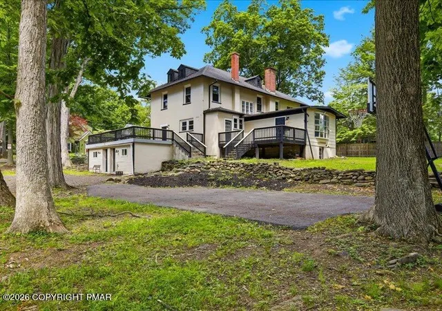 Photo 3 of Single family home for sale at 128 S Green St, East Stroudsburg, PA 18301 | MLS# PM-137062 | Listing updated on 2026-09-14