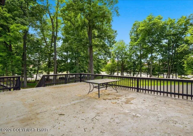Photo 3 of Single family home for sale at 128 S Green St, East Stroudsburg, PA 18301 | MLS# PM-137062 | Listing updated on 2026-09-14