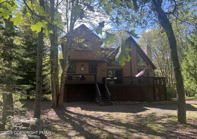 Homes for sale in Blakeslee, PA | 1156 Boulder Rd, Blakeslee, PA 18610 | MLS# PM-135542