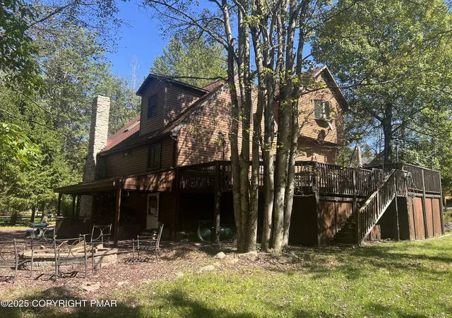 Homes for sale in Blakeslee, PA | 1156 Boulder Rd, Blakeslee, PA 18610 | MLS# PM-135542