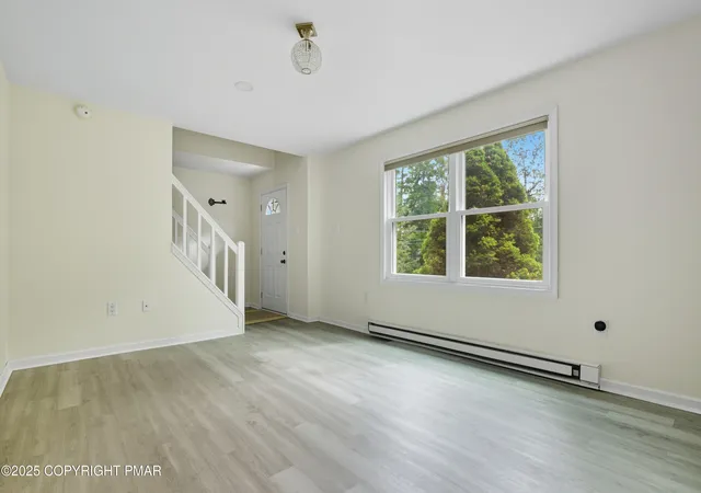 Homes for sale in Tobyhanna, PA | 2554 Waterfront Dr, Tobyhanna, PA 18466 | MLS# PM-135696