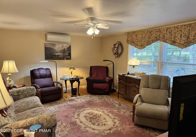 Photo 4 of Single Family Residence at 692 Watercrest Ave, Effort, PA 18330 | MLS# PM-135801 |  | Sold on 2026-06-04