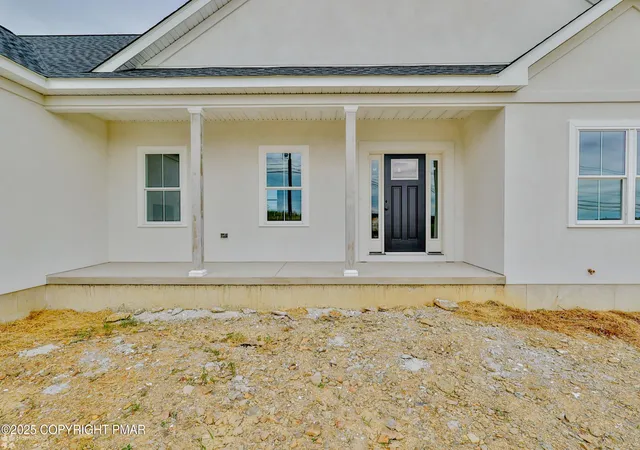 Photo 3 of Single family home for sale at 464 Long Lane Rd, Walnutport, PA 18088 | MLS# PM-135848 | Listing updated on 2025-12-20