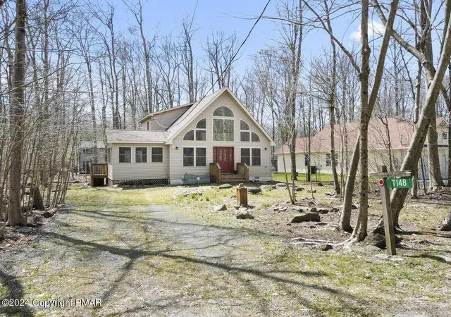 Photo 1 of Single family home for sale at 7148 Winnebago Dr, Pocono Lake, PA 18347 | MLS# PM-135987 | Listing updated on 2026-01-09