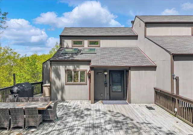 Photo 2 of Townhouse for sale at 298 Overlook Way, Tannersville, PA 18372 | MLS# PM-136028 | Listing updated on 2025-09-25