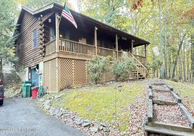 Photo 1 of Single Family Residence at 2119 Meadowlark Cir, Bushkill, PA 18324 | MLS# PM-136401 | | Sold on 2026-03-23