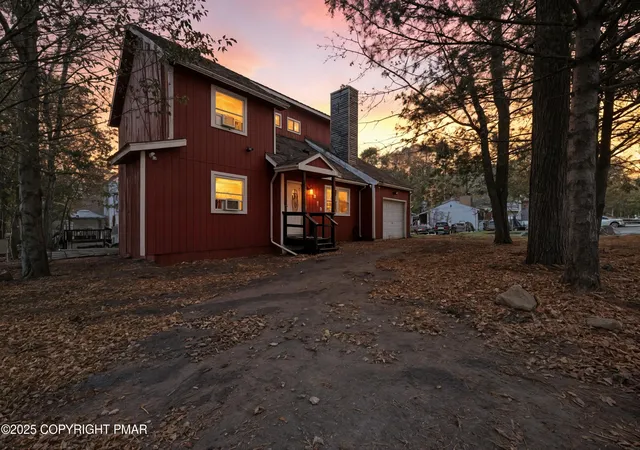 Photo 1 of Single family home for sale at 8434 Bear Trail Dr, Tobyhanna, PA 18466 | MLS# PM-136179 | Listing updated on 2025-10-09
