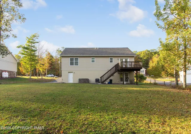 2nd image of 102 Dogwood Rd, Drums, PA 18222 | MLS# PM-136219