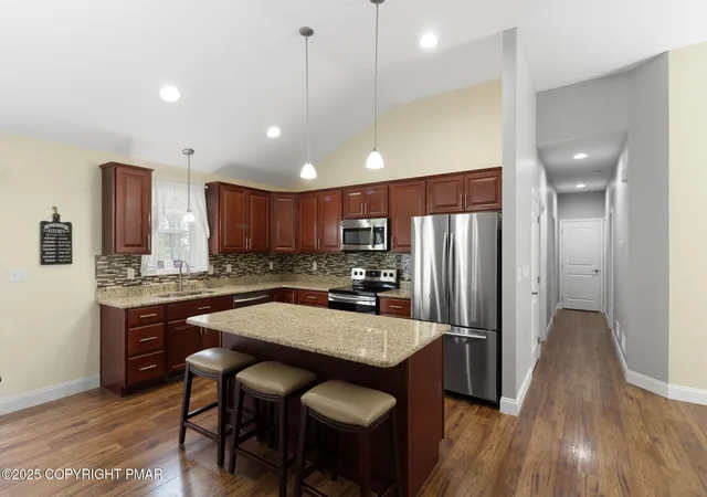 4th image of 102 Dogwood Rd, Drums, PA 18222 | MLS# PM-136219