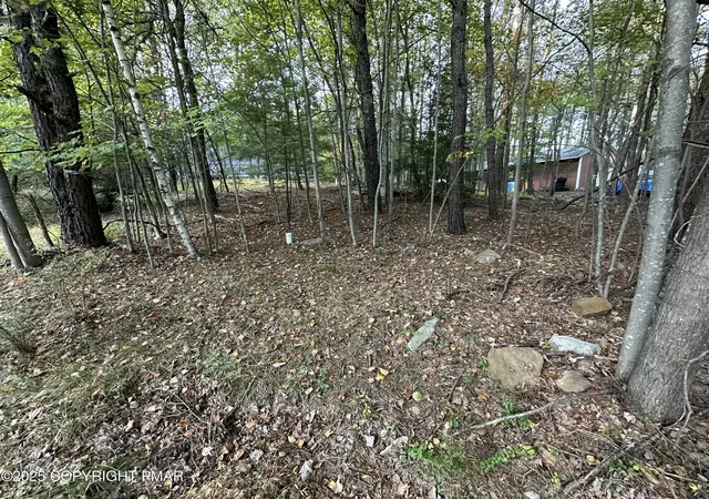 Homes for sale in Kunkletown, PA | Lot D51 Twin Lake Dr, Kunkletown, PA 18058 | MLS# PM-136278