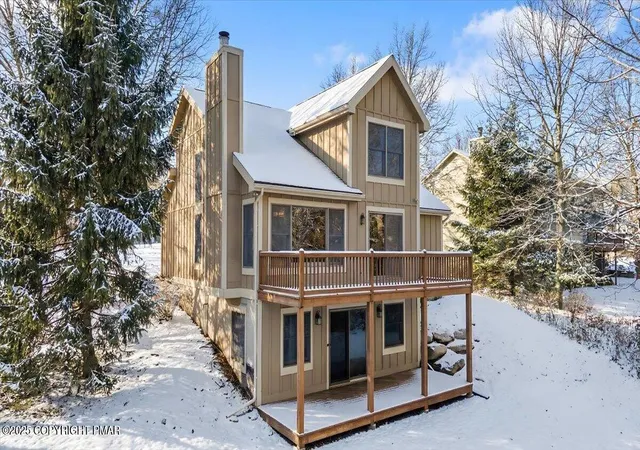 Photo 2 of Single Family Residence at 182 Upper Deer Valley Rd, Tannersville, PA 18372 | MLS# PM-136440 | | Sold on 2026-04-17