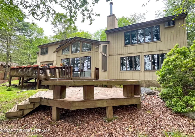 Photo 3 of Single family home for sale at 108 Blackfoot Trail Trail, Pocono Pines, PA 18350 | MLS# PM-136306 | Listing updated on 2025-10-30