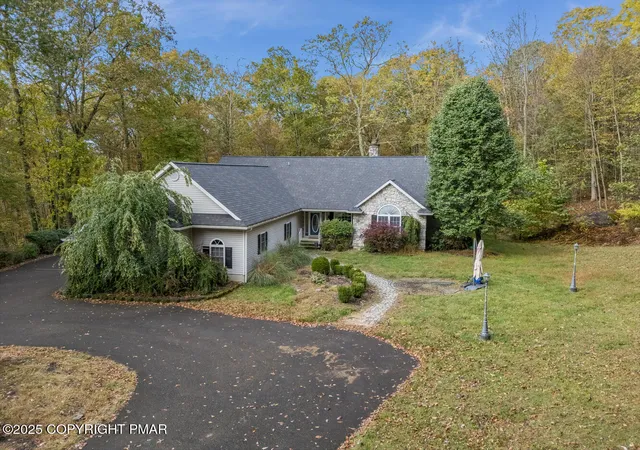 Photo 1 of Single family home for sale at 1187 Manzanedo Rd, East Stroudsburg, PA 18302 | MLS# PM-136609 | Listing updated on 2025-11-17